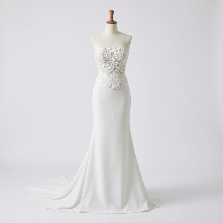 Ця сукня