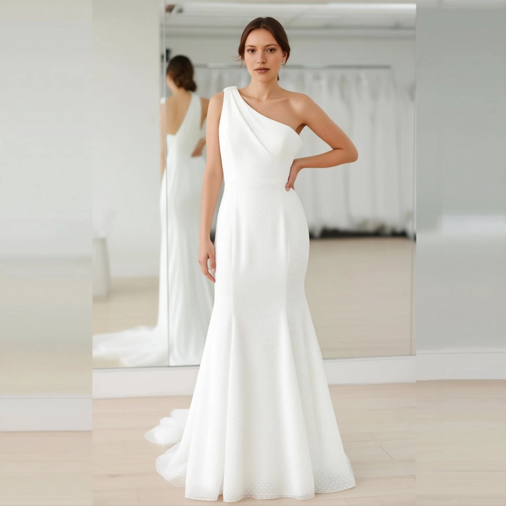 Minimalist Lace Mermaid with a one-shoulder design